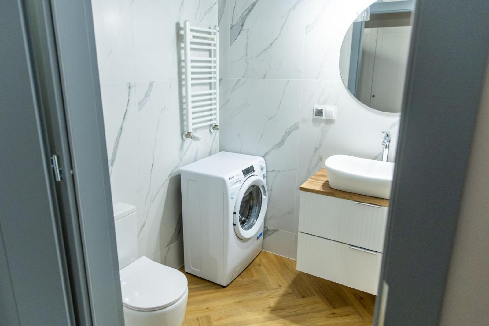 Solar Apartments I Stare Miasto 10Min I Priv Parking Free I Winda I Balkon Stary Toruń Zewnętrze zdjęcie